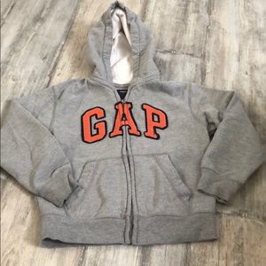 Gap sweatshirt